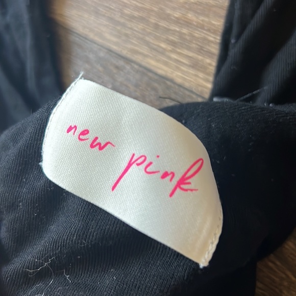 New Pink Heart Crop Halter Top - Picture 4 of 6